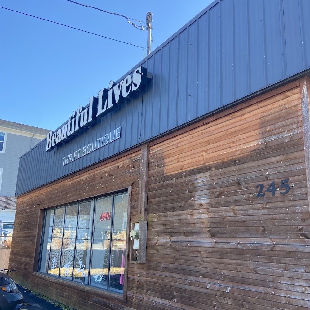Beautiful Lives Thrift Boutique Fayetteville