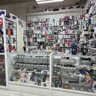 LOVPHONEZ Unlocked Phones for SALE & WE DON'T BUY PHONES AT ALL.