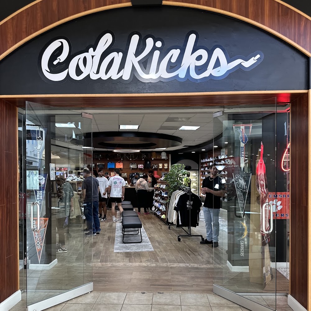 ColaKicks - Columbiana Centre