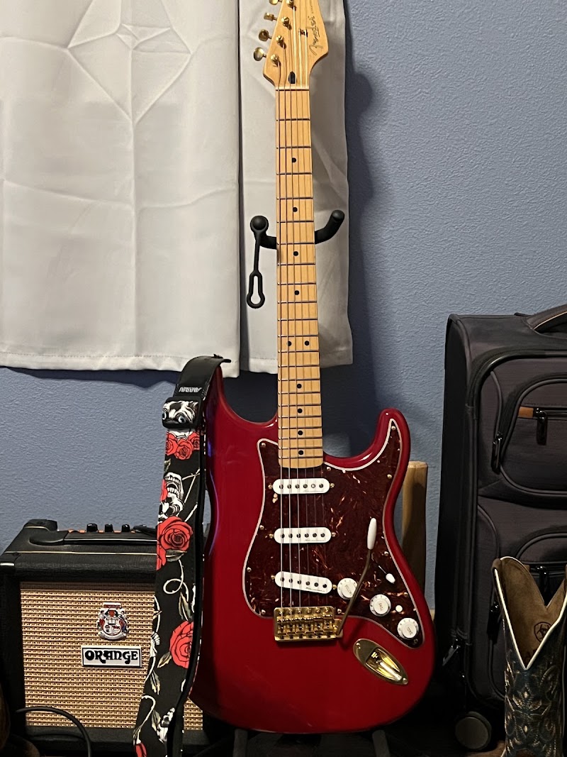 Wood and Wire Guitars and Music