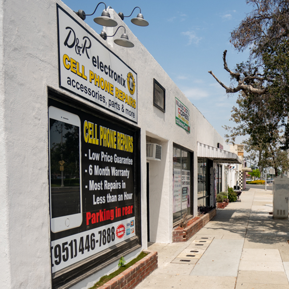 D & R Electronix Cell Phone Repairs iPhone Samsung - Riverside