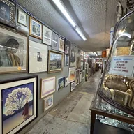 Stephen's A Consignment Gallery