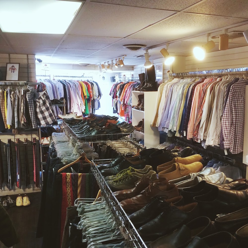 Elliott Consignment