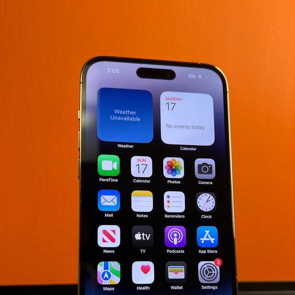 Shatter PHONE REPAIR :IPAD :COMPUTER :SAMSUNG( Roanoke VA )