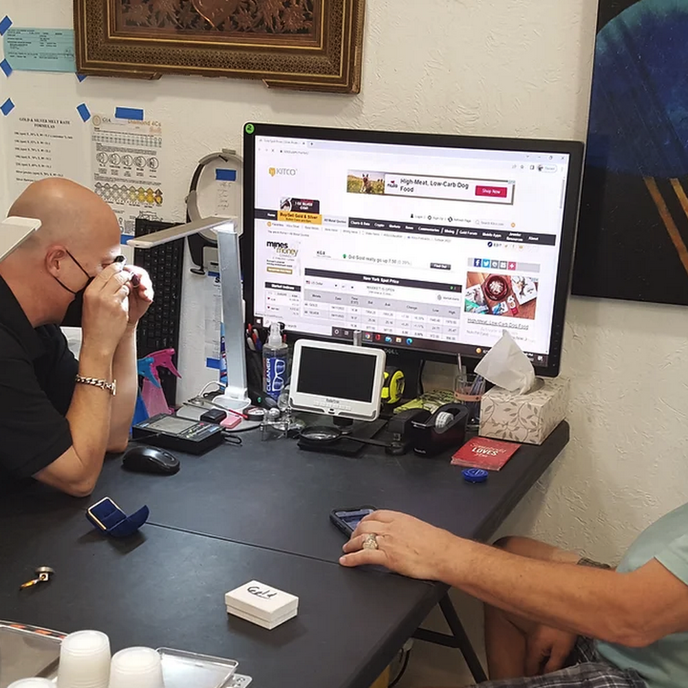 Quick Cash Liquidators - We Buy Gold - Silver - Diamonds & Coins