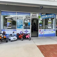 In & Out Wireless: Electronic Retail & Repair Services