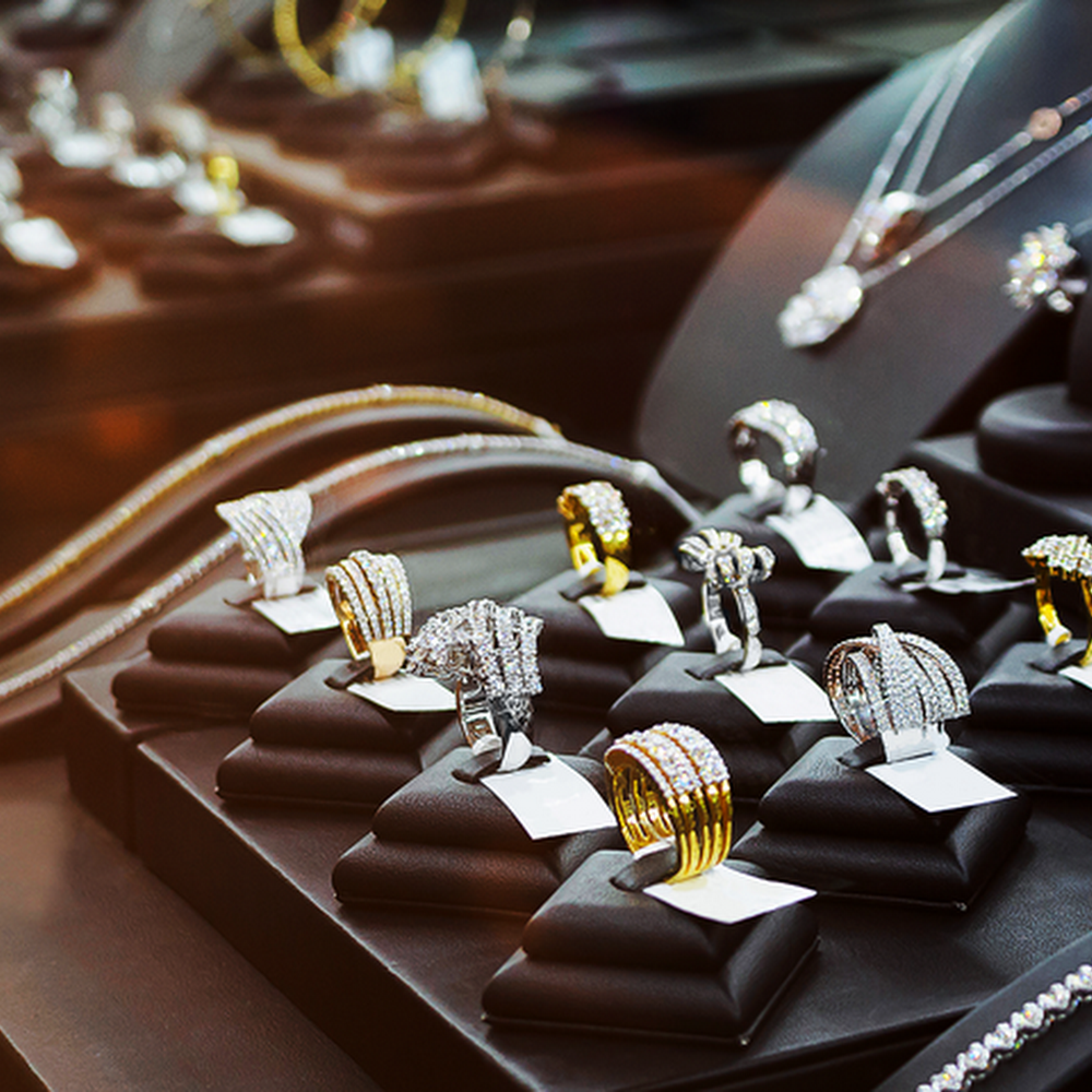 ST. LOUIS GOLD BUYERS AND JEWELRY CENTER