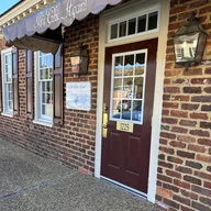 It's Chic Again! Upscale Consignment