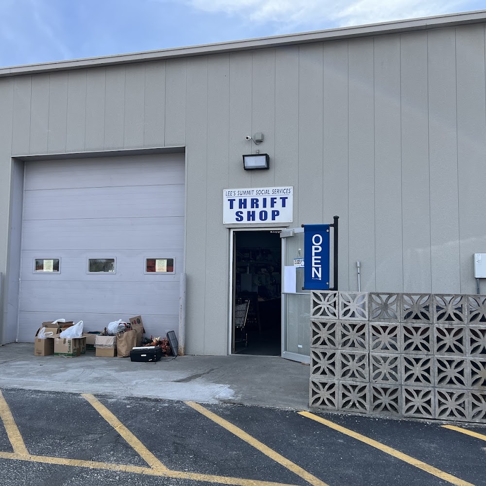 Lee's Summit Social Services Thrift Store