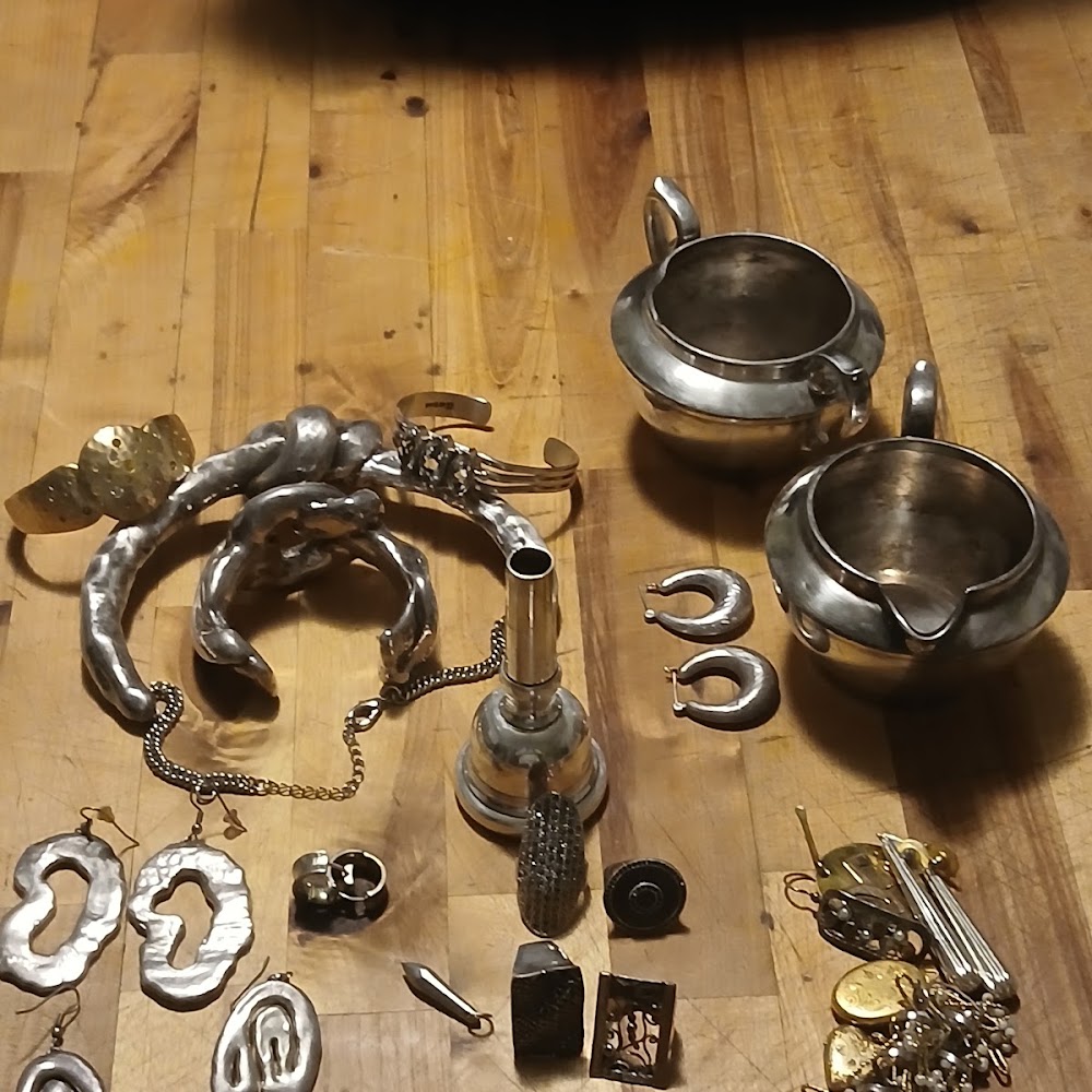 Accent Jewelers & Loans