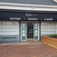 R & R Guitars