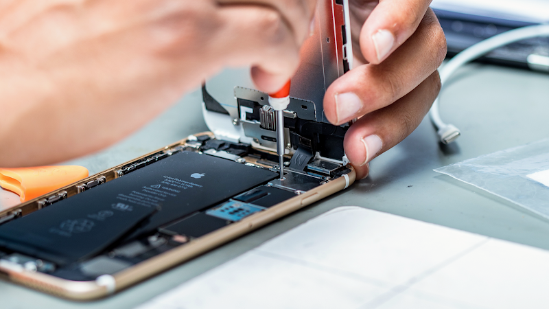EGV Tech iPhone repair