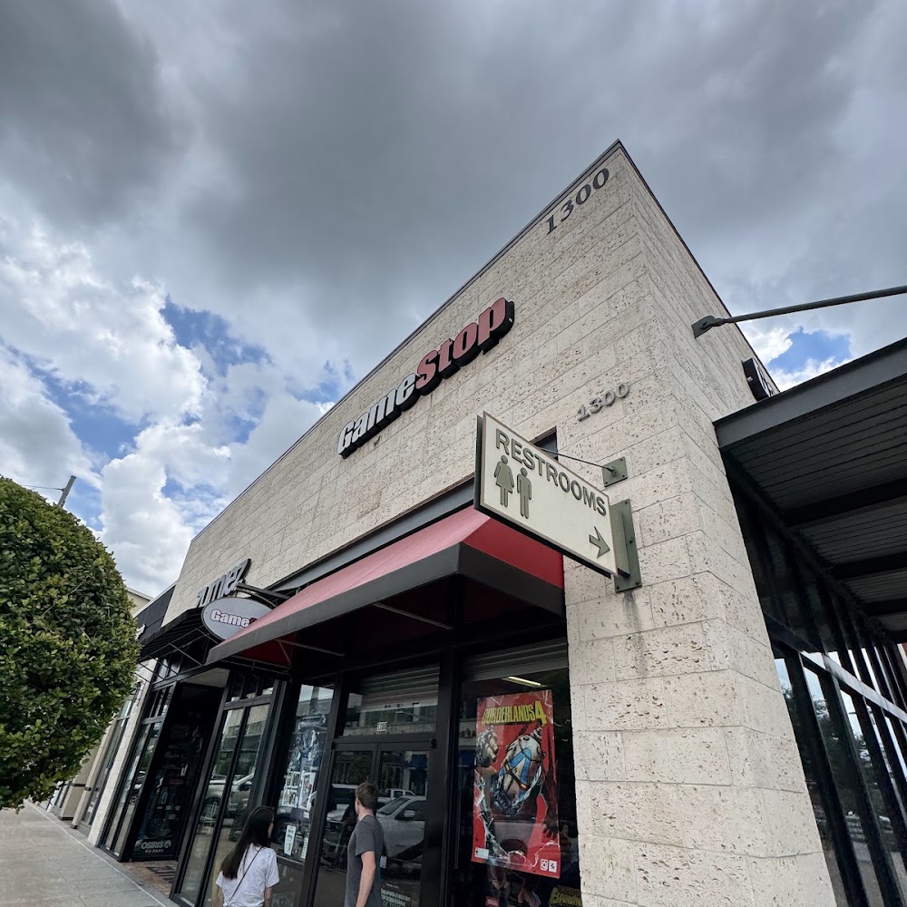 GameStop