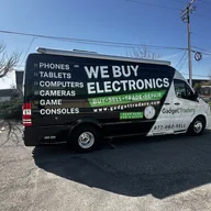 Gadget Traders