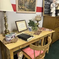 Springfield Estate and Thrift