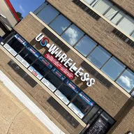 US Wireless Repair - iPhone/Samsung Galaxy Screen Repair/iPad/MacBook Repair - Play Station HDMI - Computer Repair Shop