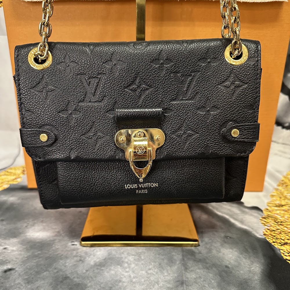 Crown Luxury Resale