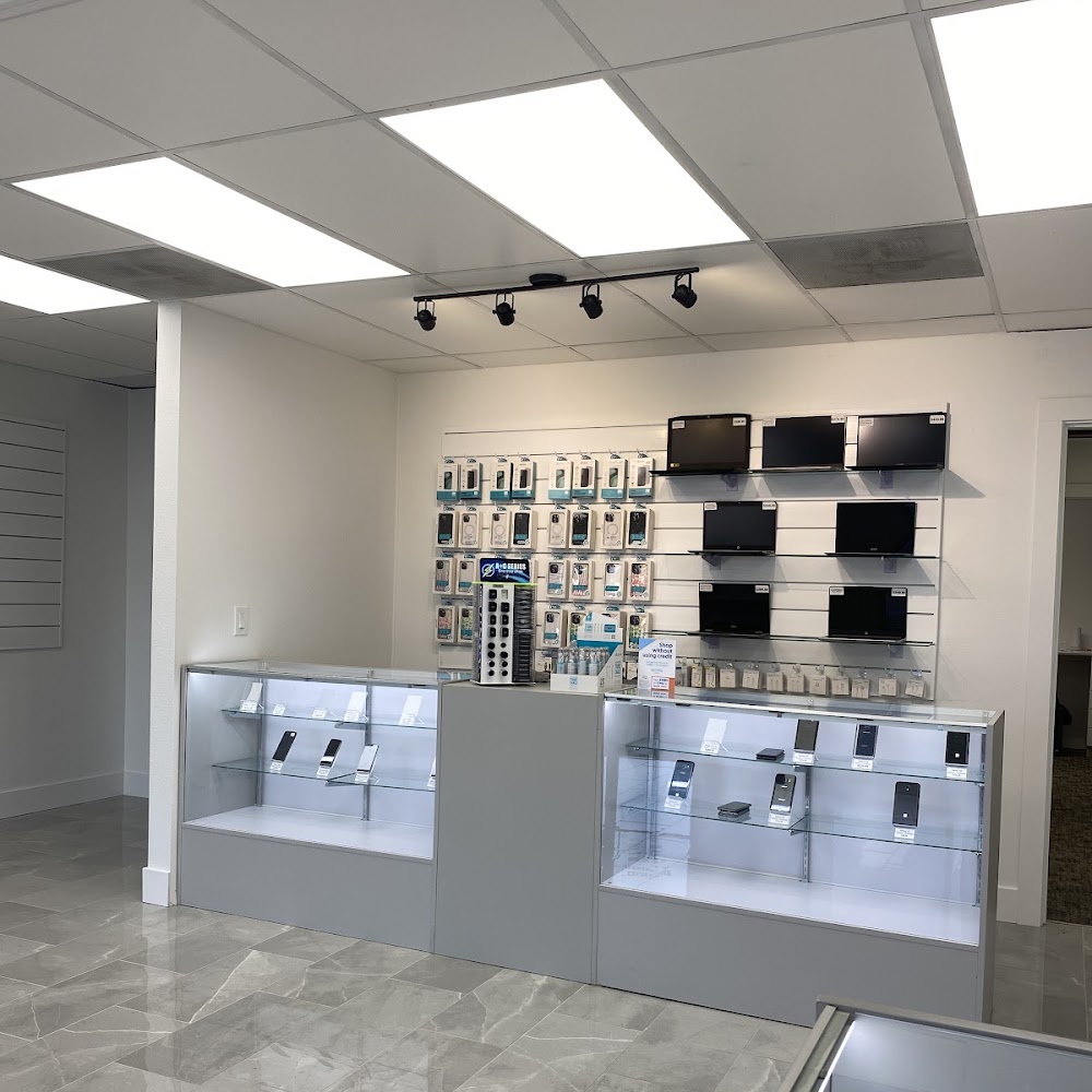 Tech Zone | 30 Min iPhone Repair | BY APPOINTMENT ONLY |