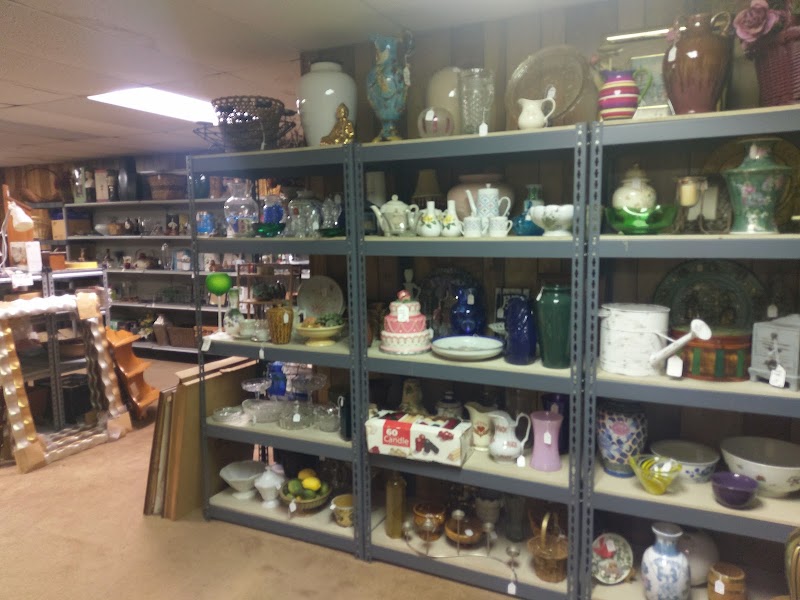 Junktiques Auctions & Thrift Store/The Conclave Hobbies and Games