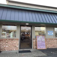 Black Lake Antiques and Collectables