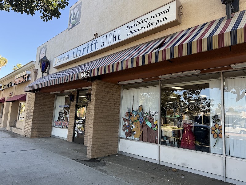 Mary S. Roberts Pet Adoption Center Thrift Store