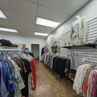 Second Chic Outlet