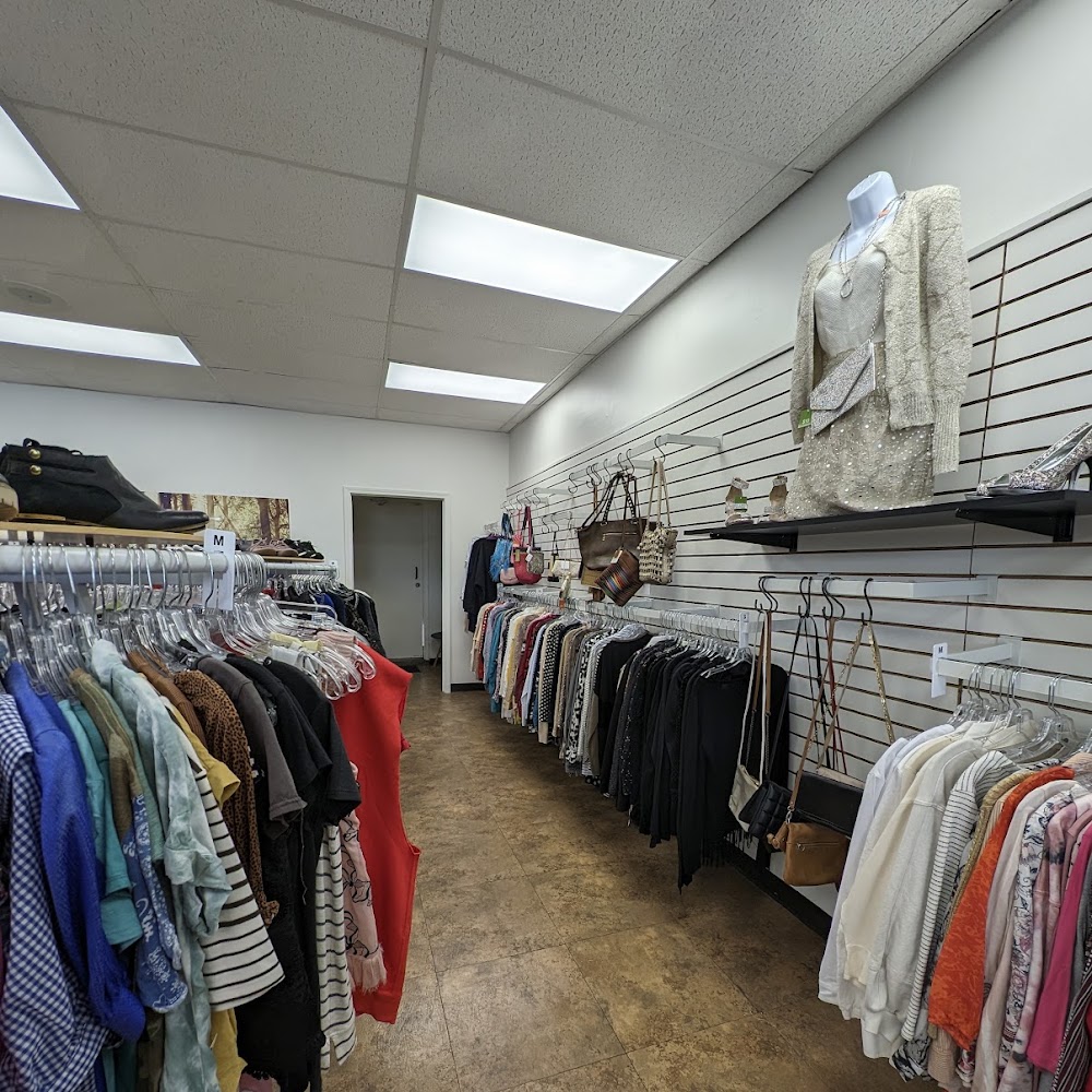Second Chic Outlet