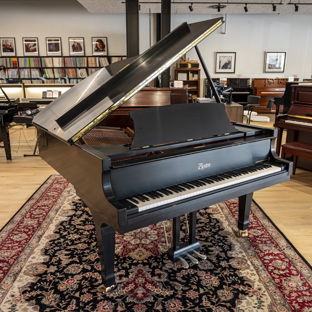 Amro Piano Gallery