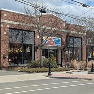 Mill River Music and Guitars