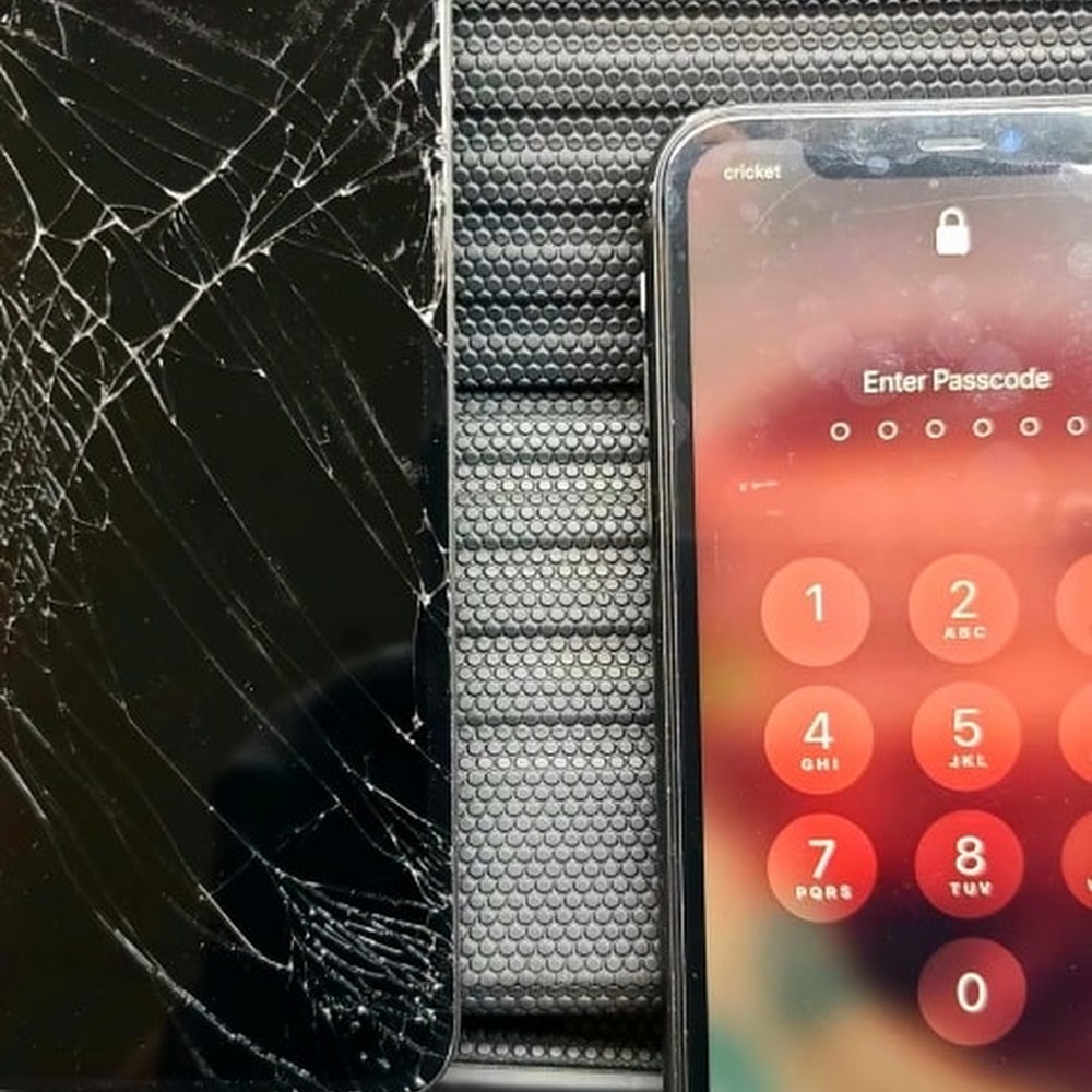 Lou Man's Wireless Cell Phone Repair Shop