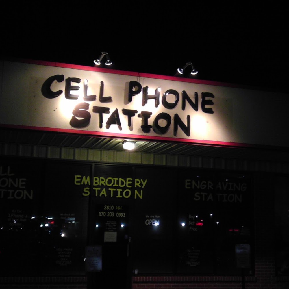 Cell Phone Station