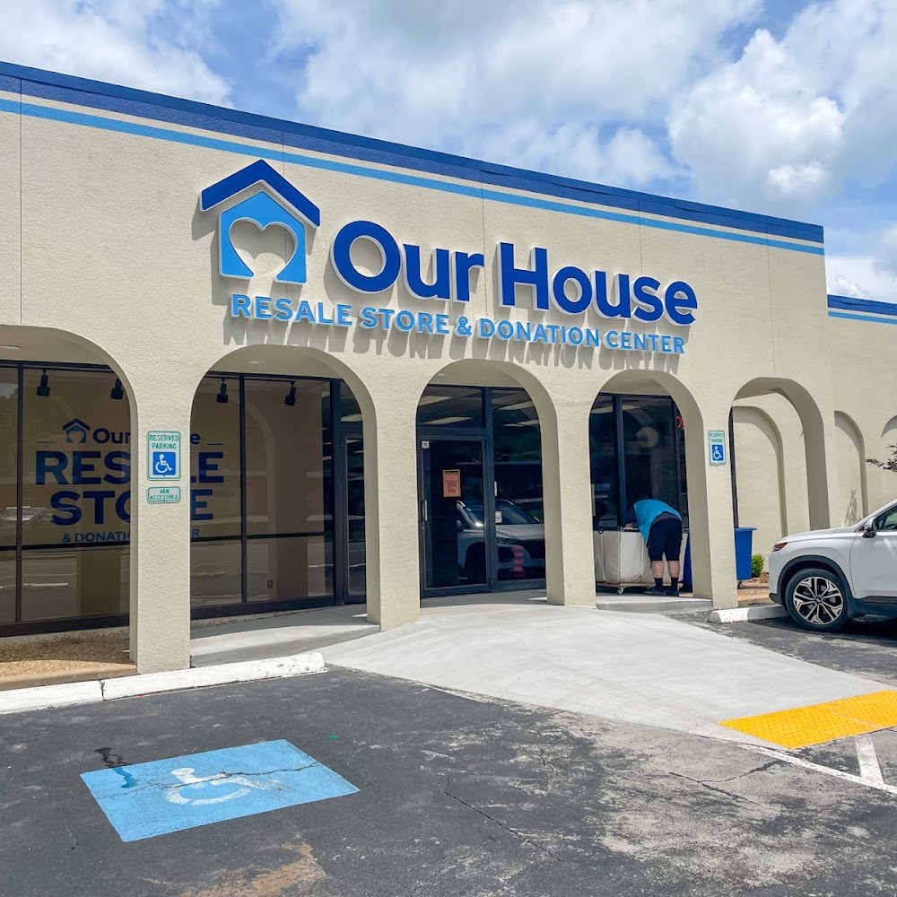 West Markham Plaza Our House Resale Store